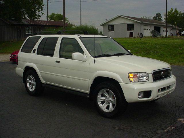 2002 Nissan Pathfinder X