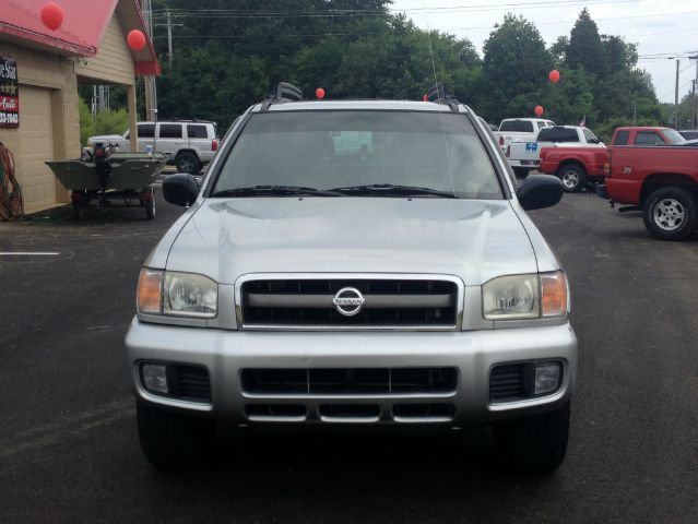 2002 Nissan Pathfinder EX-L W/ DVD System