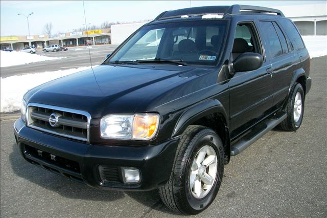 2003 Nissan Pathfinder SE