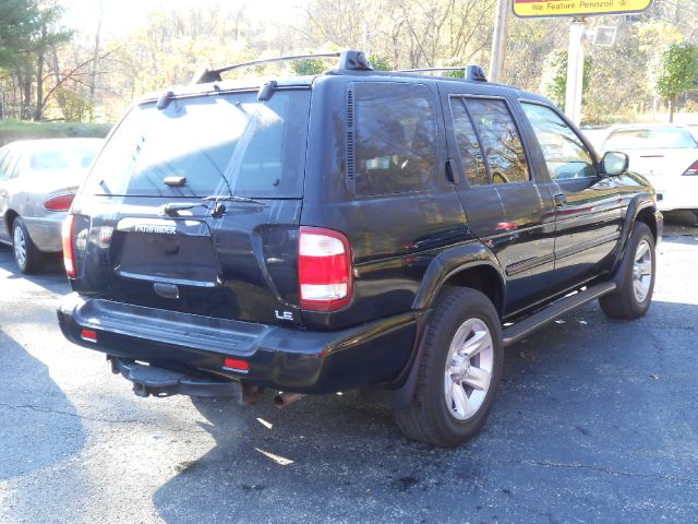 2003 Nissan Pathfinder EX-L W/ DVD System