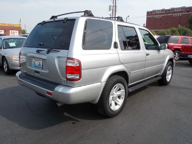 2003 Nissan Pathfinder EX-L AWD