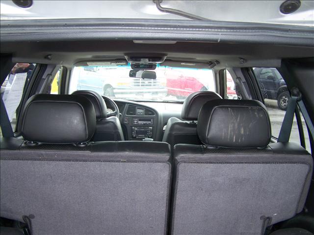 2003 Nissan Pathfinder 4dr Sdn Auto GLS w/XM