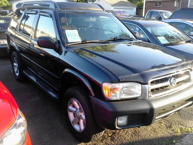 2003 Nissan Pathfinder EX-L W/ DVD System