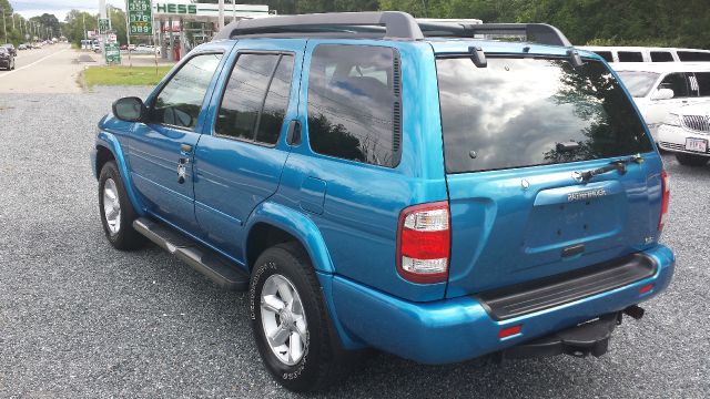 2003 Nissan Pathfinder EX-L W/ DVD System