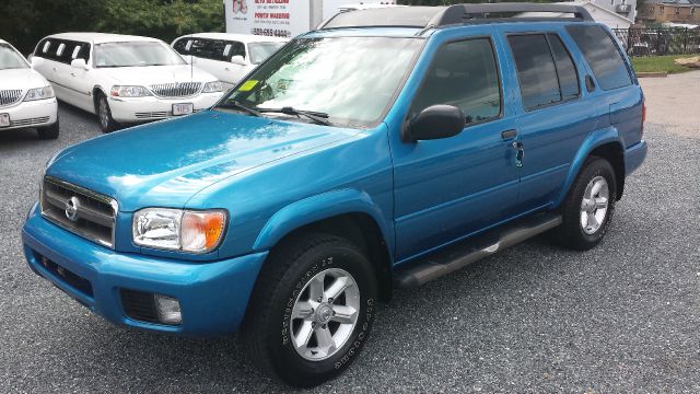 2003 Nissan Pathfinder EX-L W/ DVD System