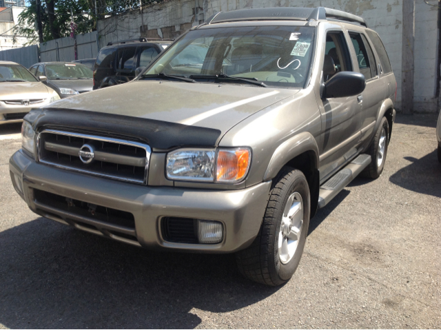 2003 Nissan Pathfinder EX-L W/ DVD System