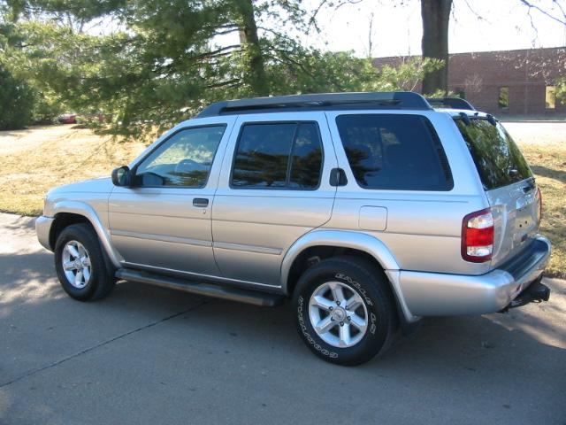 2003 Nissan Pathfinder Fully Loaded