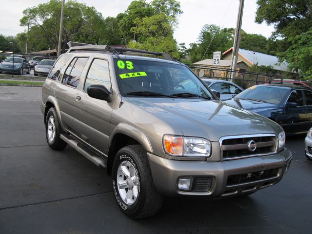 2003 Nissan Pathfinder EX-L W/ DVD System