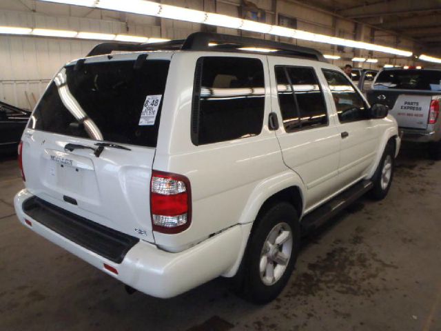 2004 Nissan Pathfinder Sport Utility 2W