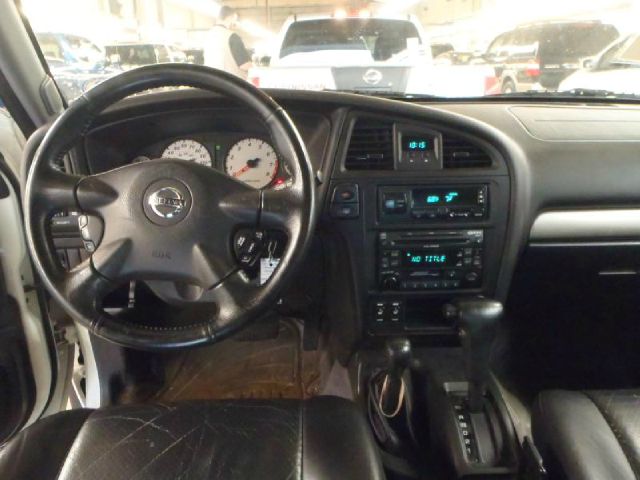 2004 Nissan Pathfinder Sport Utility 2W