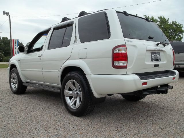 2004 Nissan Pathfinder Spec 2-doors