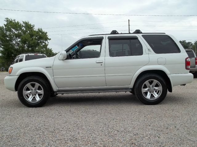 2004 Nissan Pathfinder Spec 2-doors