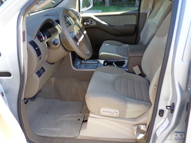 2005 Nissan Pathfinder EX-L W/ DVD System