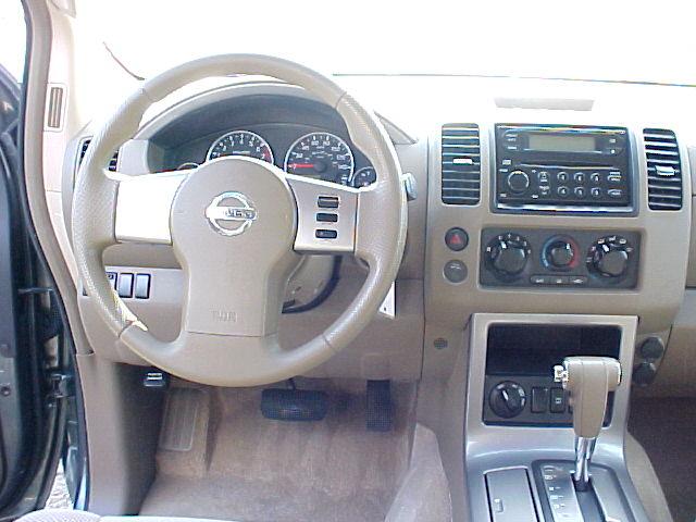 2005 Nissan Pathfinder W/nav.sys