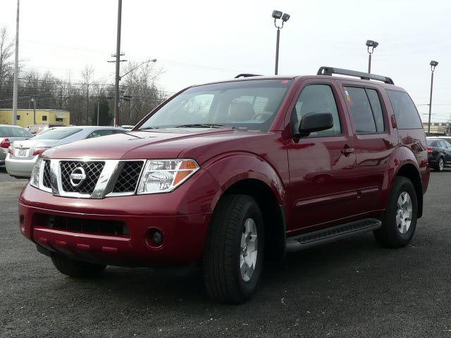 2005 Nissan Pathfinder Ex-res