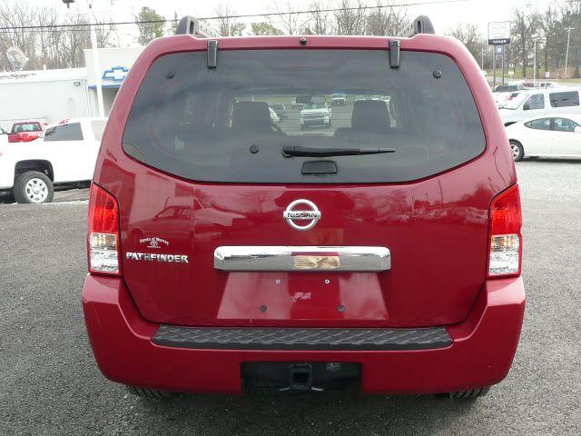 2005 Nissan Pathfinder Ex-res