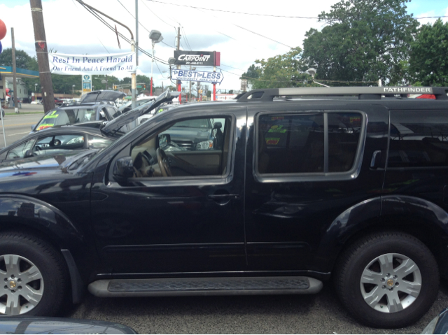 2005 Nissan Pathfinder EX-L AWD