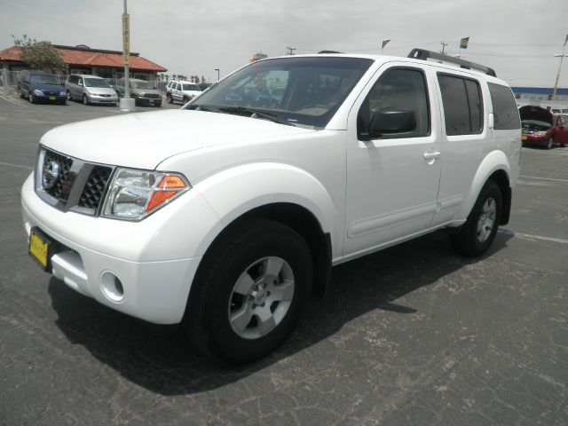 2005 Nissan Pathfinder EX-L AWD