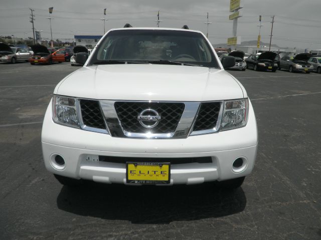 2005 Nissan Pathfinder EX-L AWD