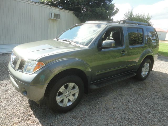 2005 Nissan Pathfinder EX-L AWD