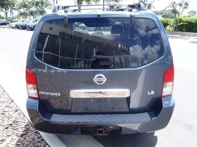 2005 Nissan Pathfinder X