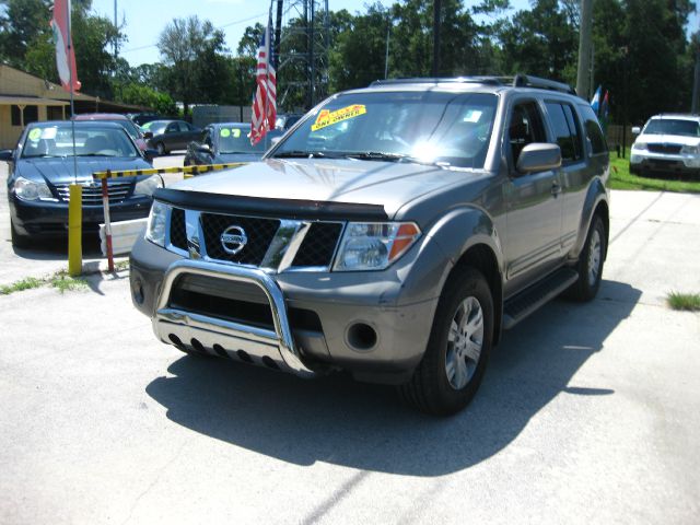 2005 Nissan Pathfinder EX-L AWD