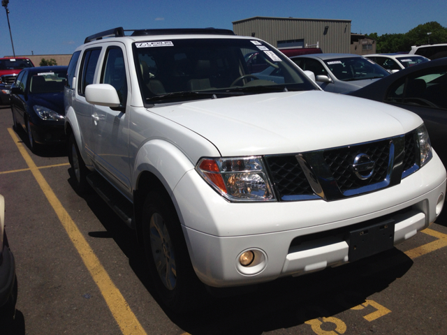 2005 Nissan Pathfinder EX-L AWD