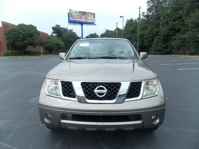 2005 Nissan Pathfinder EX-L W/ DVD System