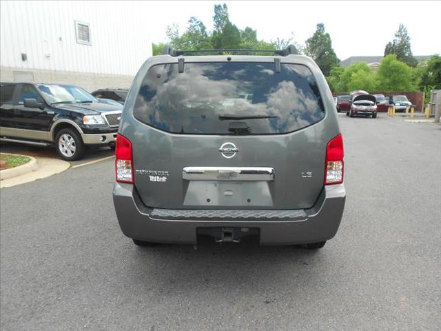 2005 Nissan Pathfinder W/nav.sys