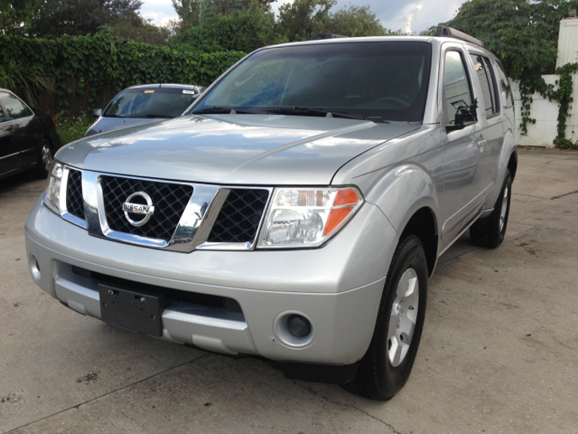 2005 Nissan Pathfinder EX-L AWD