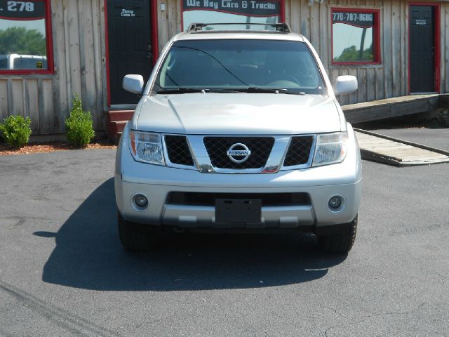 2005 Nissan Pathfinder 4dr 2WD Auto 3.5L V6