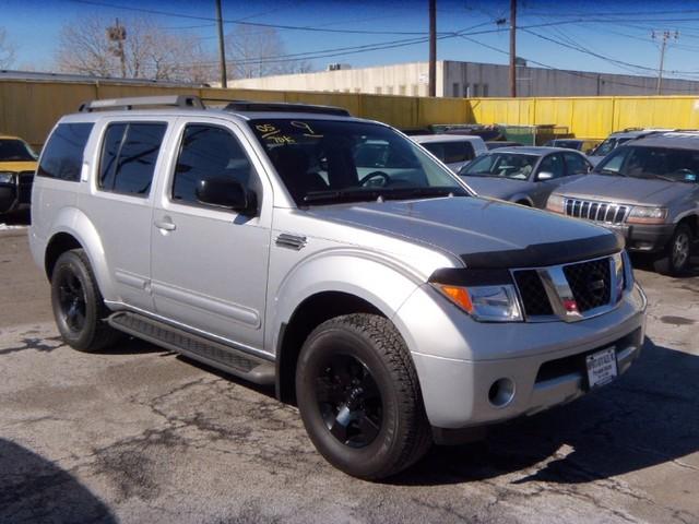 2005 Nissan Pathfinder X