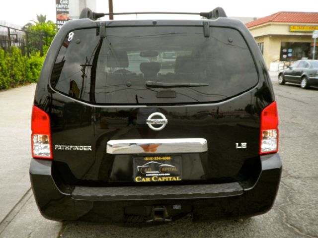 2005 Nissan Pathfinder EX-L AWD