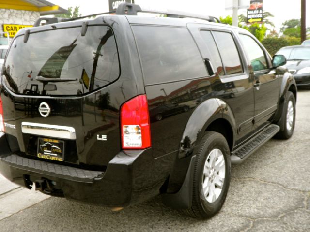 2005 Nissan Pathfinder EX-L AWD