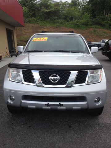 2005 Nissan Pathfinder EX-L W/ DVD System