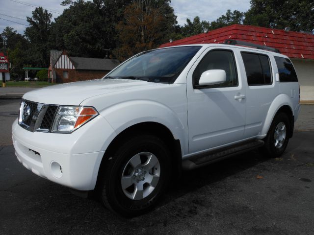 2005 Nissan Pathfinder EX-L W/navi