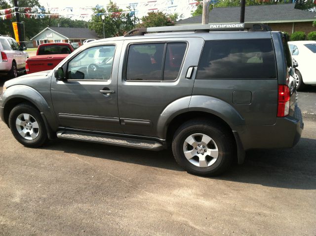 2006 Nissan Pathfinder Unknown