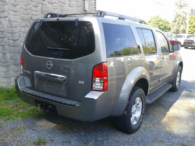 2006 Nissan Pathfinder 29