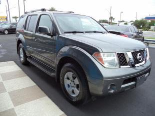 2006 Nissan Pathfinder SE