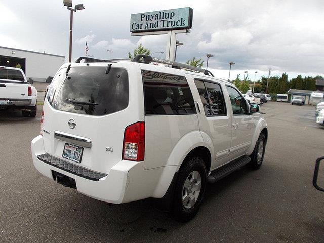 2006 Nissan Pathfinder EX-L W/ DVD System