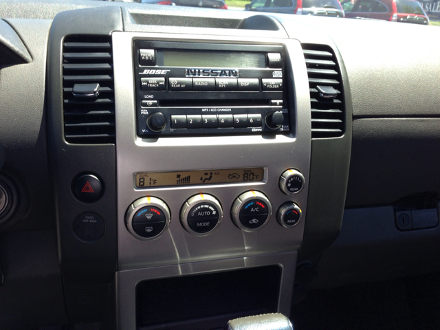 2006 Nissan Pathfinder EX-L W/ DVD System