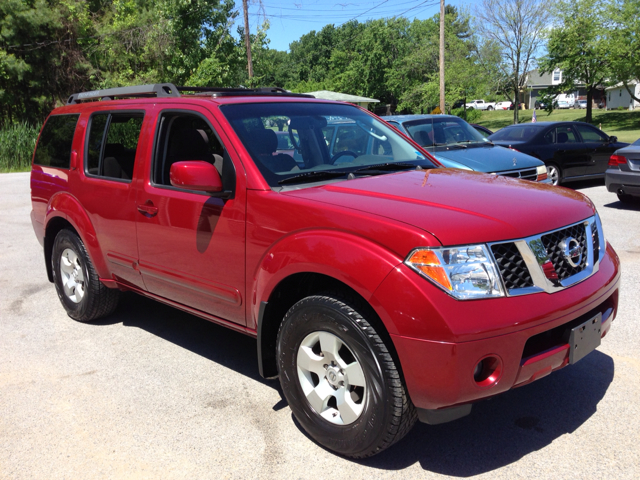 2006 Nissan Pathfinder EX-L W/ DVD System