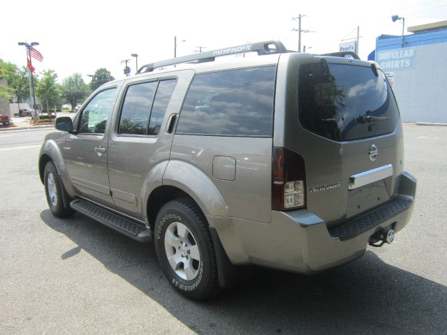 2006 Nissan Pathfinder EX-L W/navi