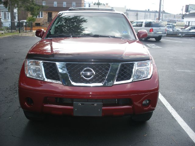 2007 Nissan Pathfinder EX-L W/ DVD System