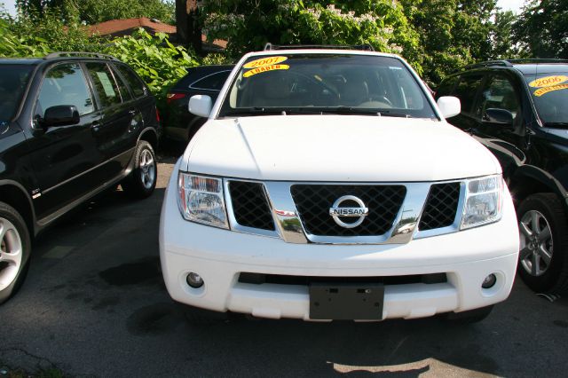 2007 Nissan Pathfinder EX-L W/ DVD System