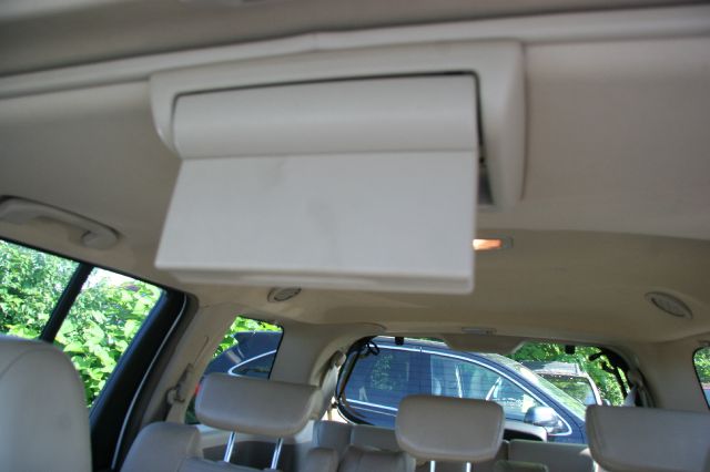 2007 Nissan Pathfinder EX-L W/ DVD System