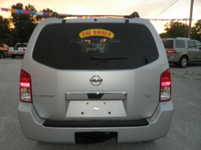 2007 Nissan Pathfinder EX-L W/ DVD System