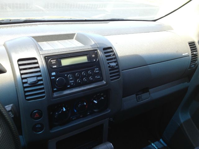 2007 Nissan Pathfinder EX-L W/ DVD System