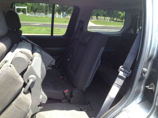 2007 Nissan Pathfinder EX-L W/ DVD System