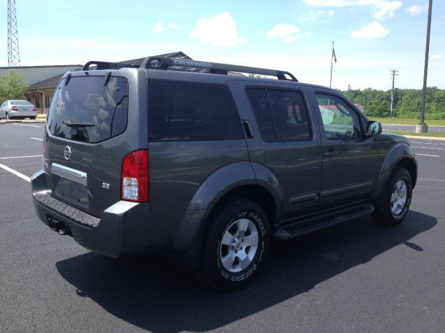 2007 Nissan Pathfinder EX-L W/ DVD System